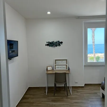 Guest house Stella Di Mare- Cruise Shuttle