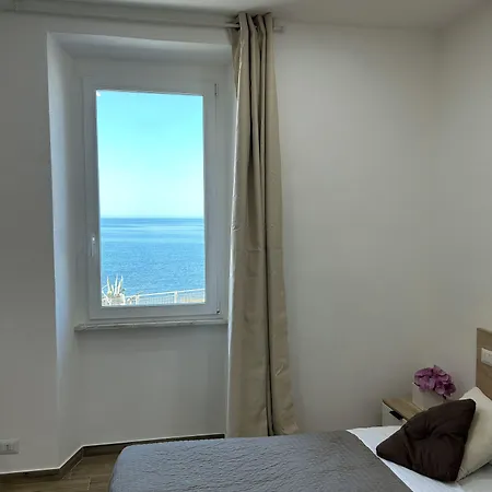 Vendégház Stella Di Mare 3*